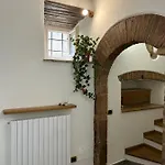 Vicoli E Arte Apartamento
